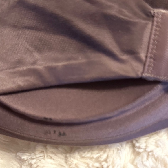 Victoria's Secret Rich Purple Bra 34D - Picture 4 of 6